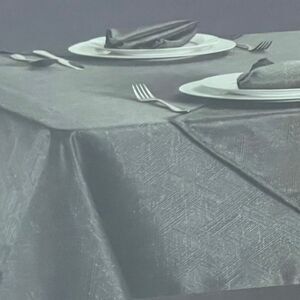 60 x 84 Tablecloth 6 Matching Cocktail Napkins 12x12 Oblong Silver Gray